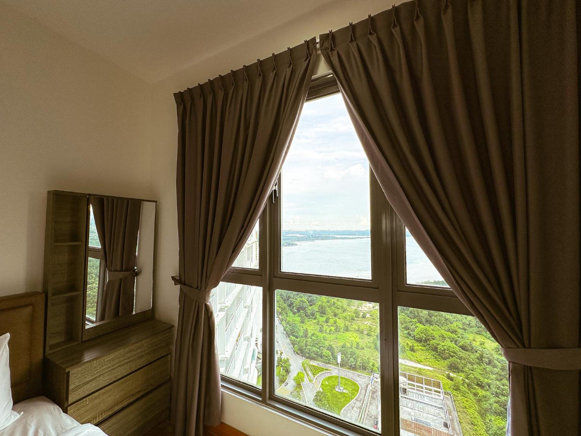 Teega Suites Puteriharbour By Wp Homestay Johor Bahru Exteriör bild