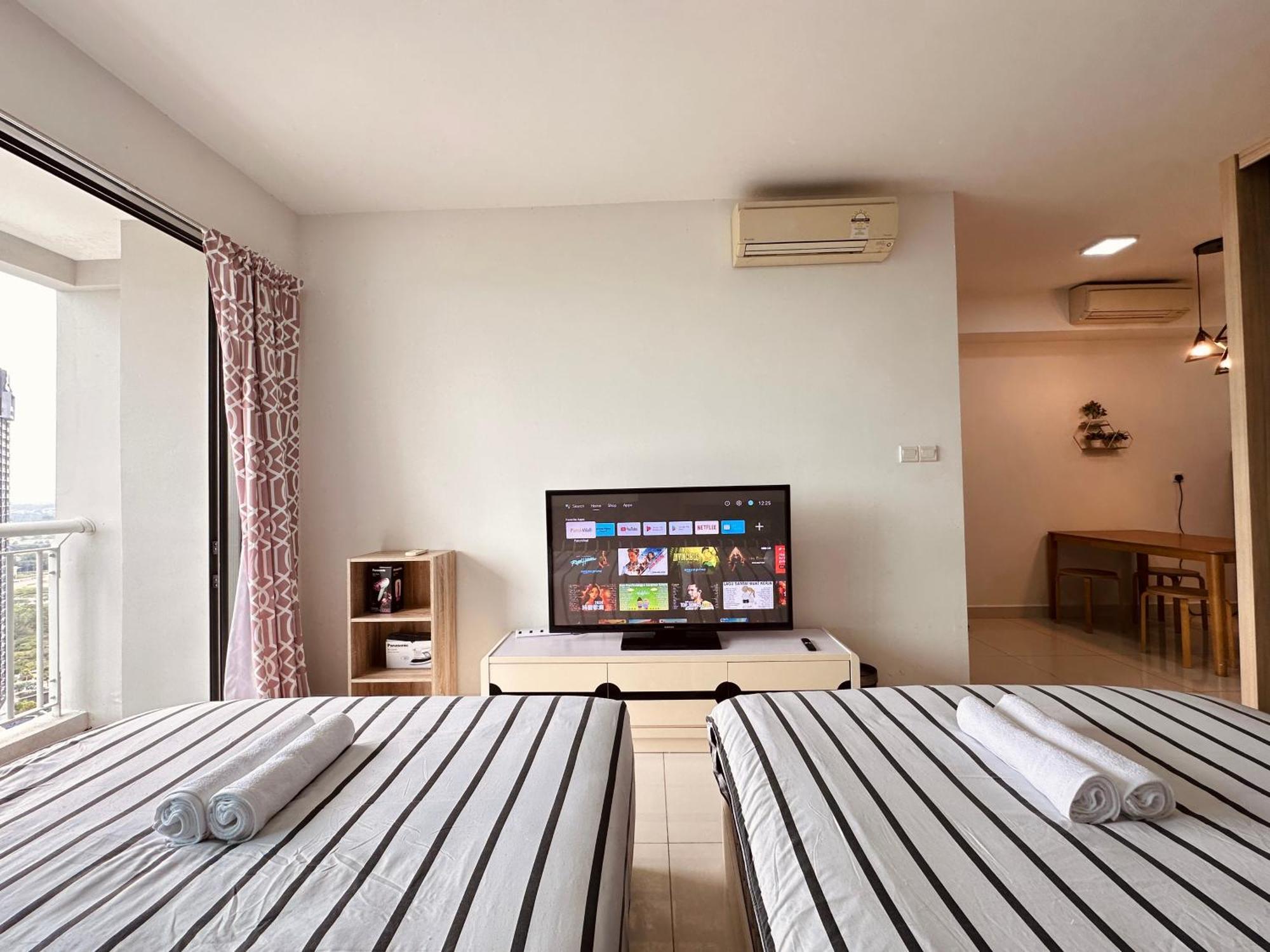Teega Suites Puteriharbour By Wp Homestay Johor Bahru Rum bild